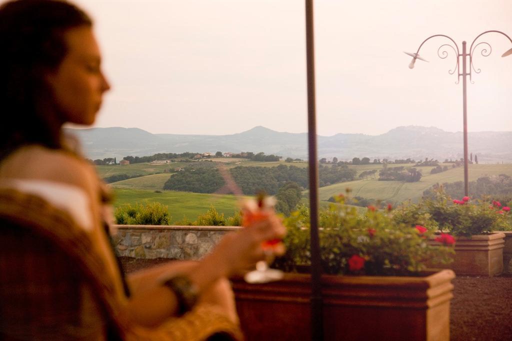 Agriturismo Le Torri Di Porsenna Petrignano Del Lago Luaran gambar