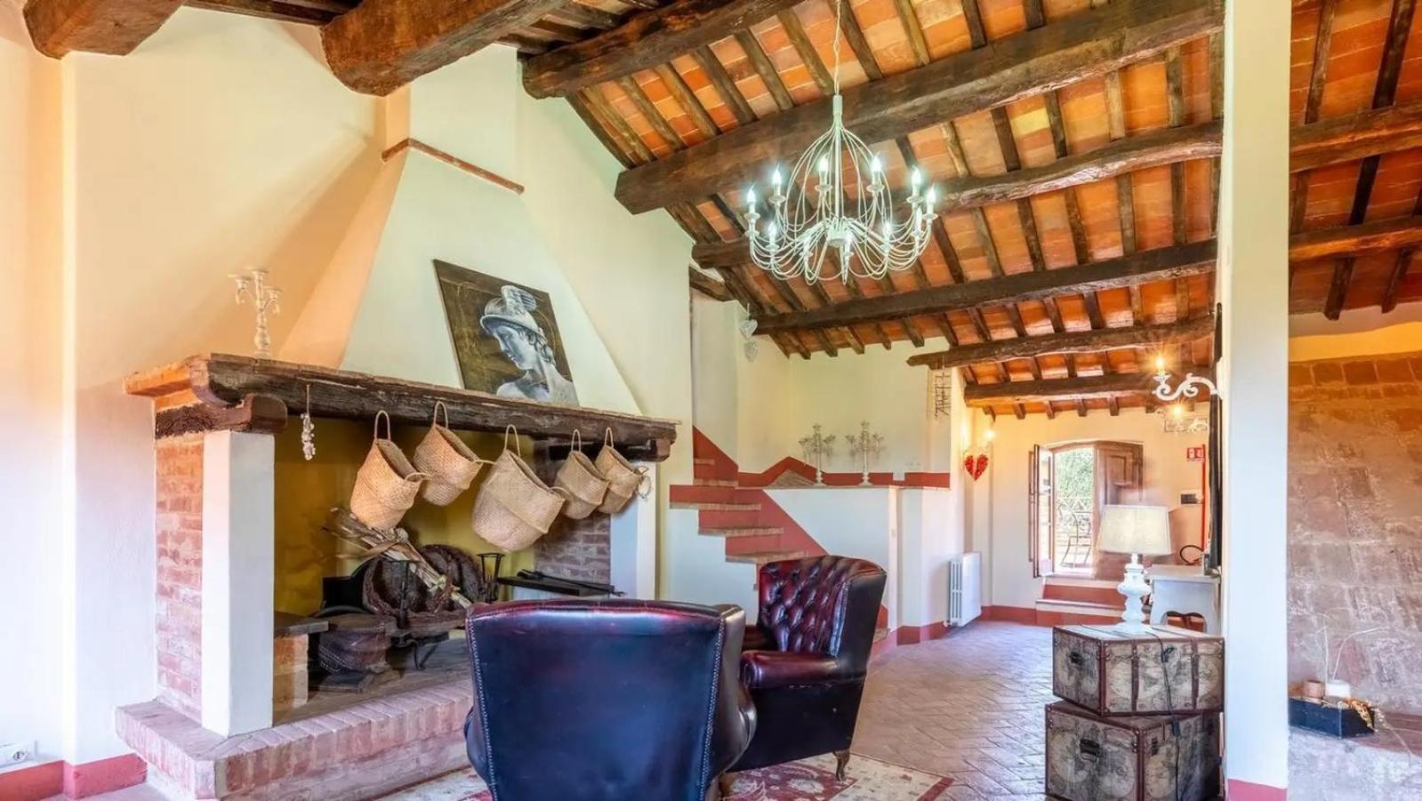 Agriturismo Le Torri Di Porsenna Petrignano Del Lago Luaran gambar